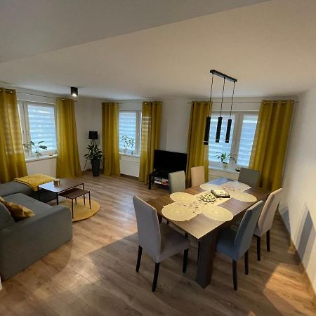 Apartament Monaberg Apartment Ломница Екстериор снимка
